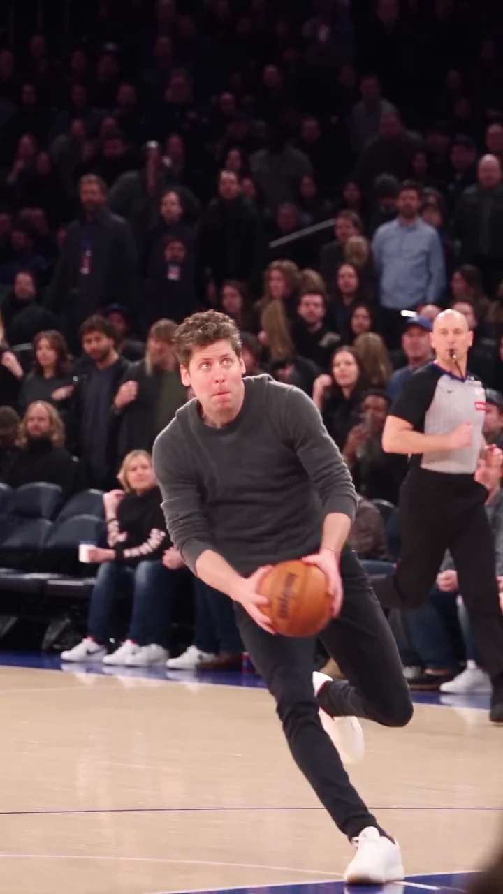 Player in the Forever Dunk source video