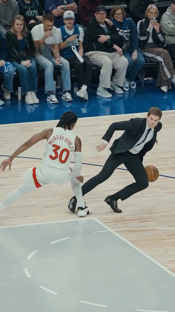 The roles in the Suit Ankle Breaker original reference